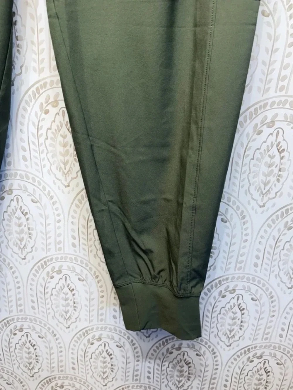 Men's Olive Green Drawstring Cargo Jogger Pants